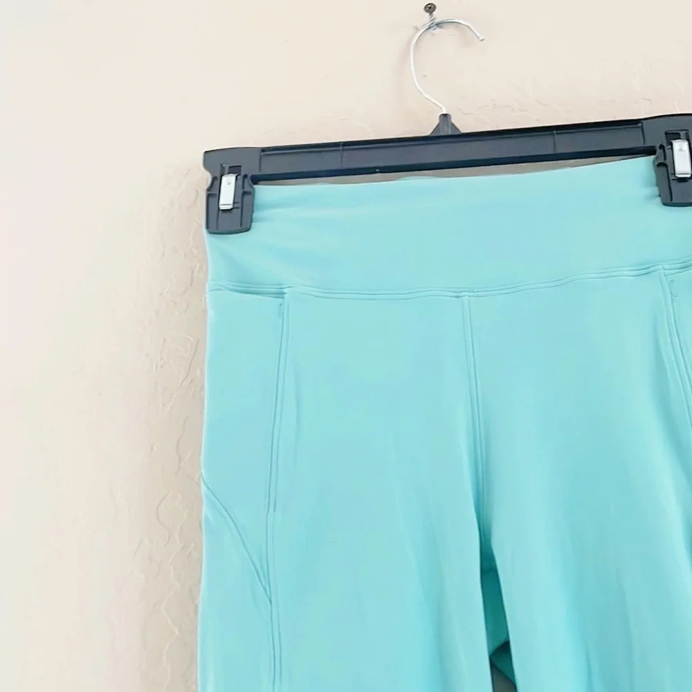 🌿Final‎ Sale Lululemon Aqua Blue On Pace Biker Short